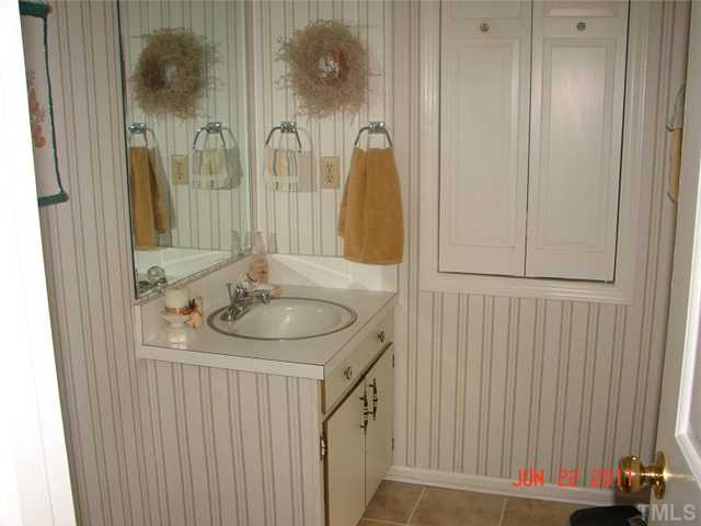 2113 Jordan Cabin Road Wendell, NC 27591 - Photo 17 of 20 Master Bath