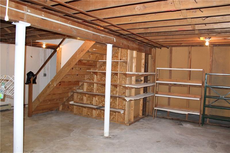335 Stepping Stone Road Somerset, PA 15501 - Photo 18 of 21 Gallery Image 18