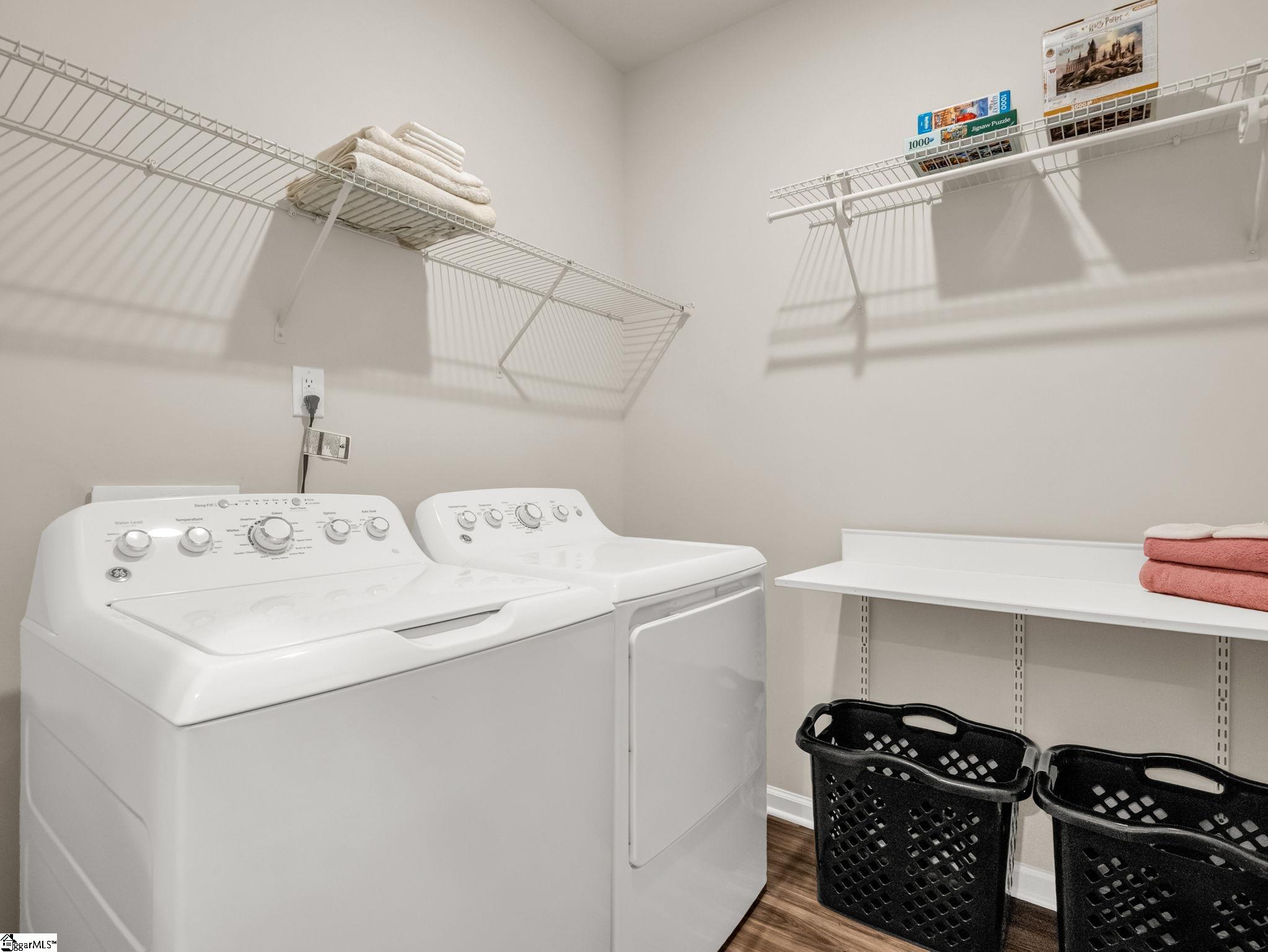 595 New Cut Road Spartanburg, SC 29301 - Photo 25 of 34 Walk-In and room to fold too!