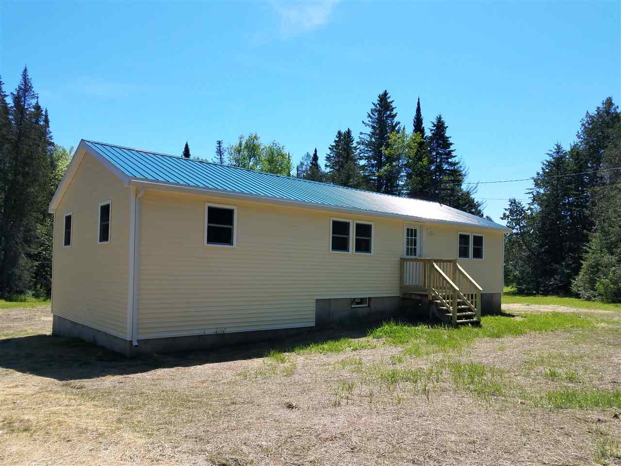 2048 Old County Road Peacham, VT 05821 - Photo 35 of 37