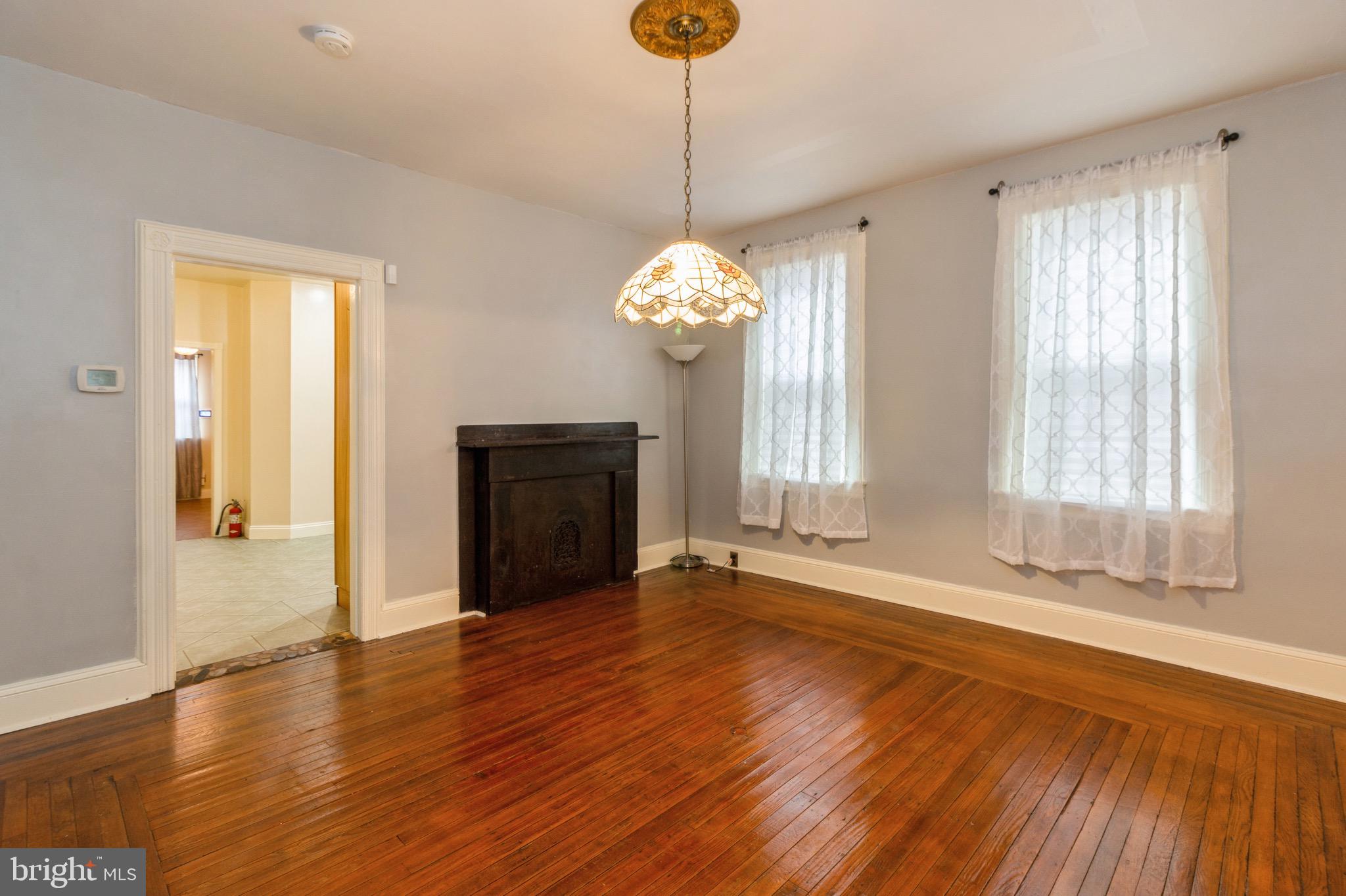 25 Pine Street Mount Holly, NJ 08060 - Photo 8 of 23