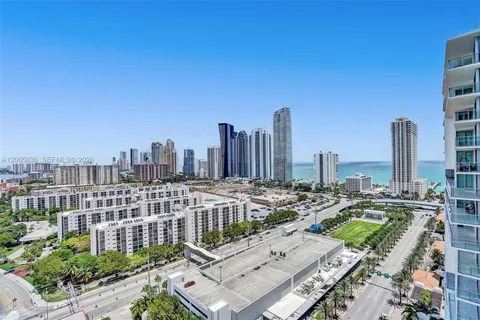 $1,580,000 | 330 Sunny Isles Boulevard, Unit 52207, Sunny Isles Beach, FL 33160