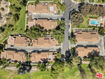 $639,000 | 24817 Sand Wedge Lane, Valencia, CA 91355