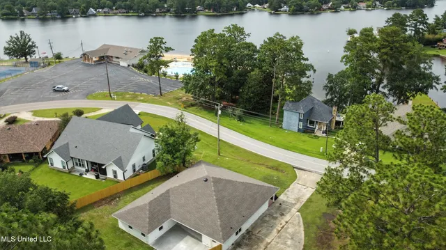 $340,000 | 611 East Lakeshore Drive, Carriere, MS 39426