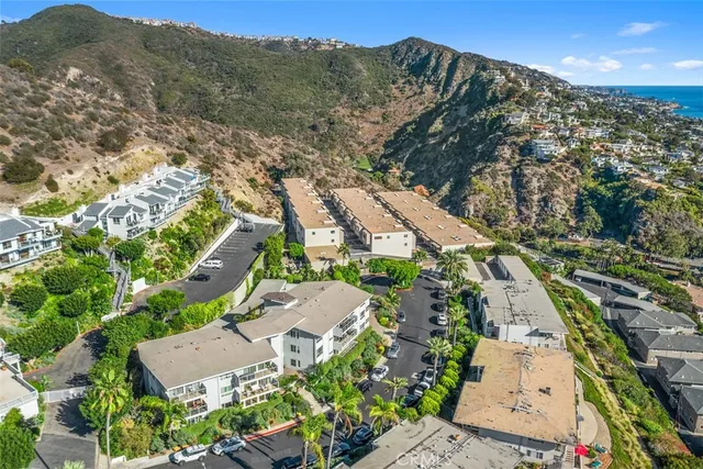 $1,399,000 | 21703 Ocean Vista Drive, Laguna Beach, CA 92651
