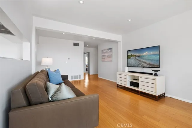 $1,399,000 | 21703 Ocean Vista Drive, Laguna Beach, CA 92651