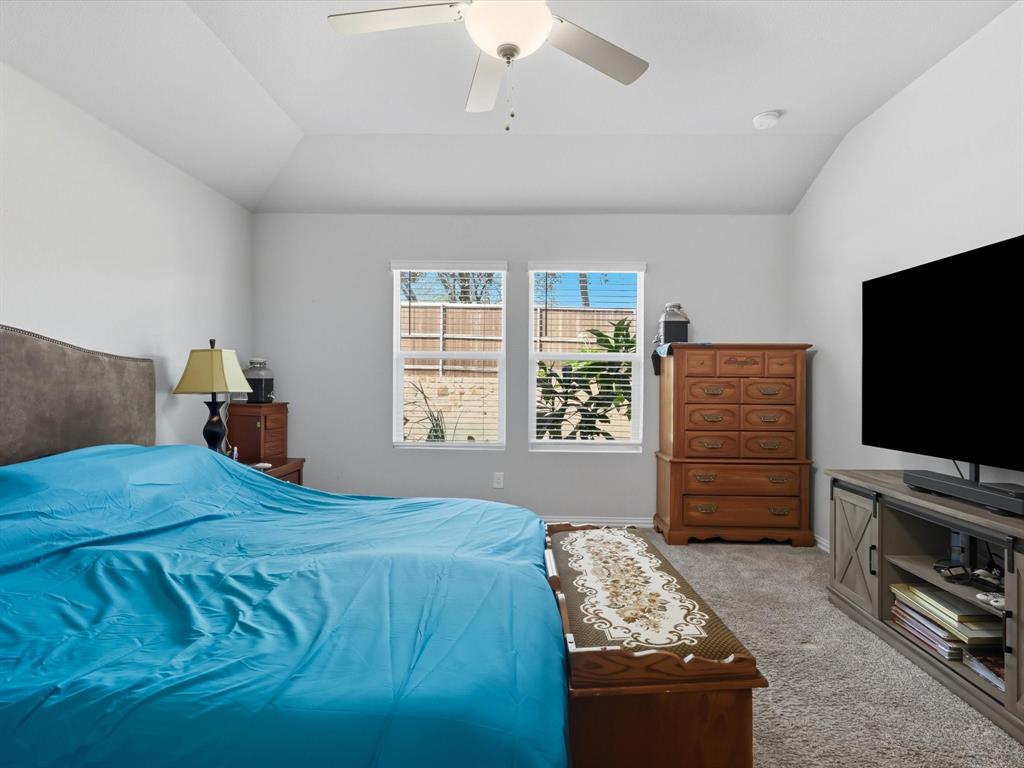 3304 Kingsgarden Road Denton, TX 76207 - Photo 23 of 36