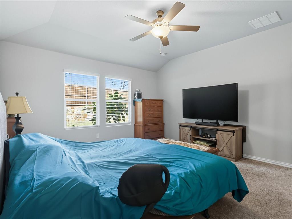 3304 Kingsgarden Road Denton, TX 76207 - Photo 24 of 36