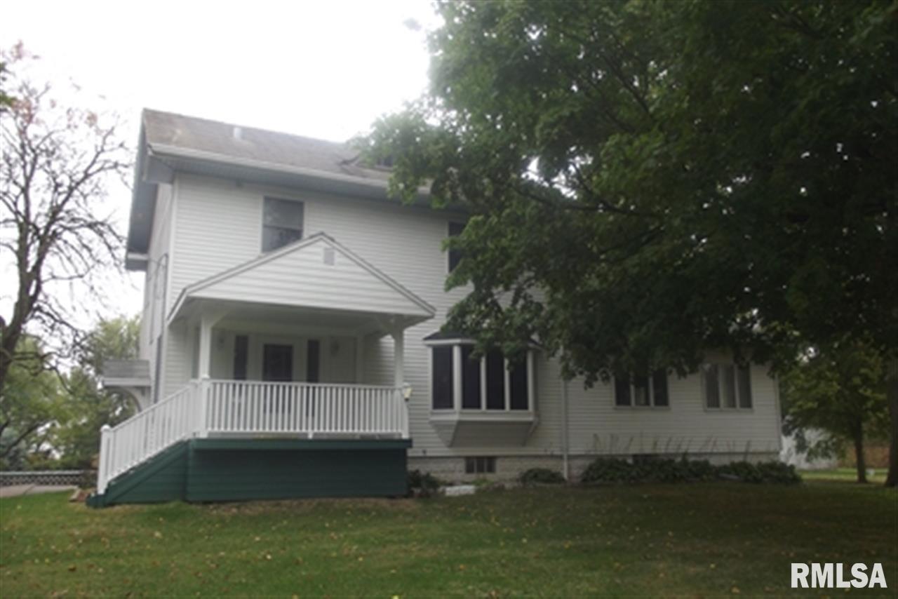 24240 Territorial Road Le Claire, IA 52753 - Photo 2 of 24 Gallery Image 2