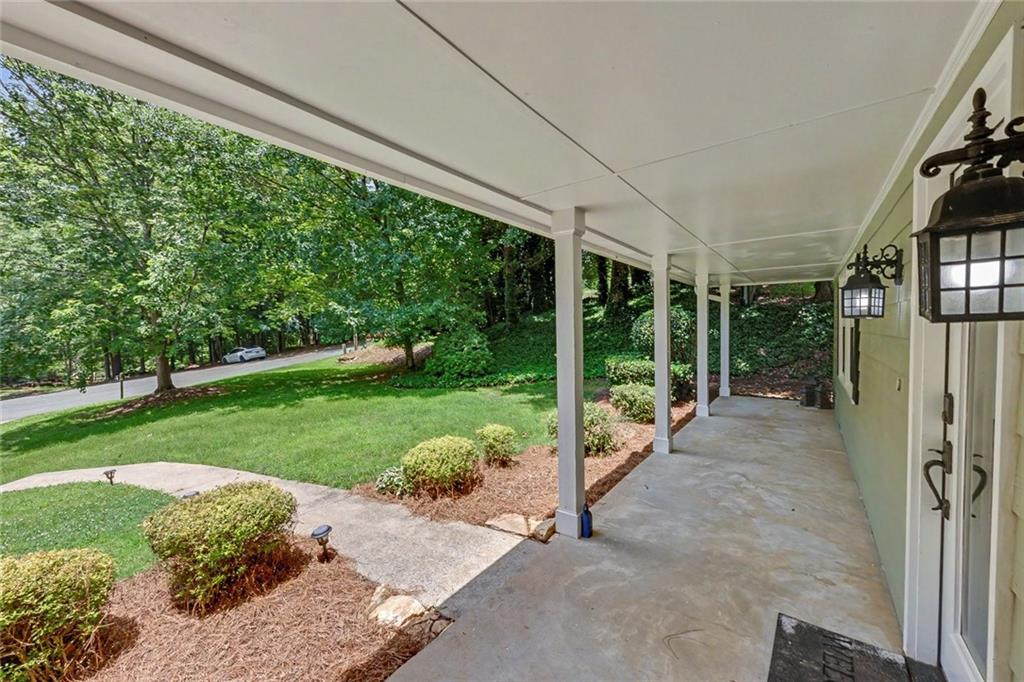 2570 Johnston Road Northwest Kennesaw, GA 30152 - Photo 6 of 66