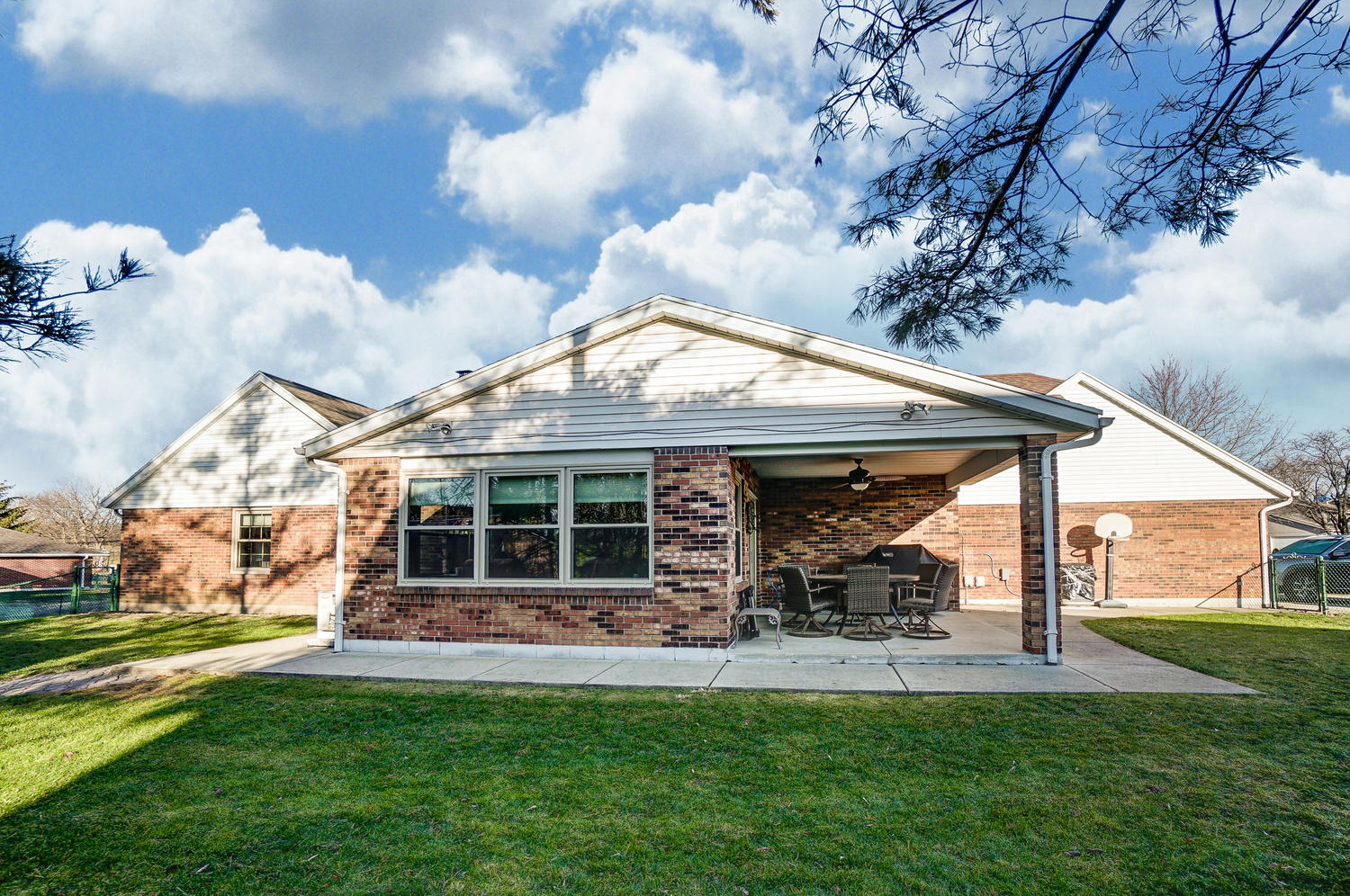 1045 Kingsgate Road Springfield, OH 45503 - Photo 34 of 39