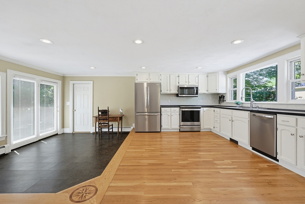 6 Spring Street Norfolk, MA 02056 - Photo 6 of 32