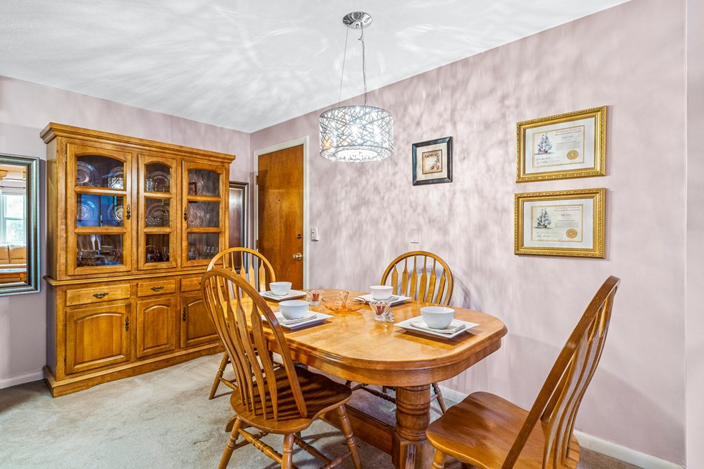237 Main Street, Unit A8 Reading, MA 01867 - Photo 8 of 19 Gallery Image 8