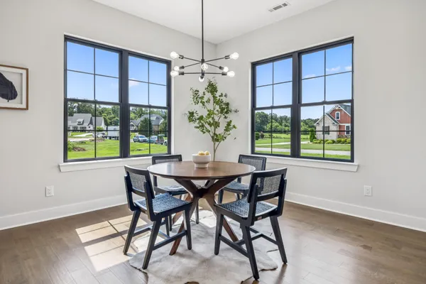 $749,500 | 16 Blairmont Court, Winchester, TN 37398