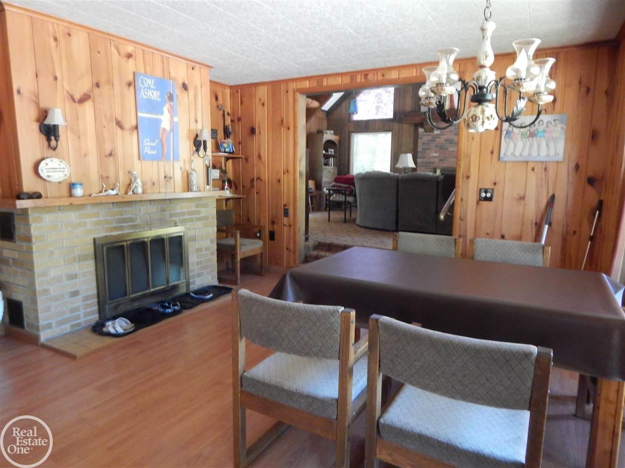 8993 Crescent Beach Road Pigeon, MI 48755 - Photo 18 of 57 31353902-17.JPG