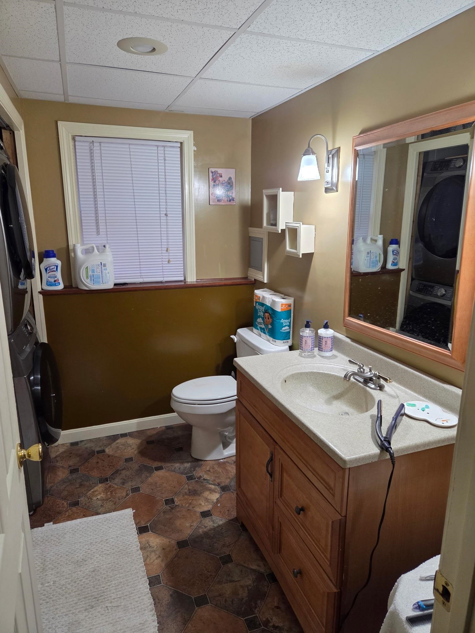 18 Baltimore Road Nashua, NH 03062 - Photo 16 of 17