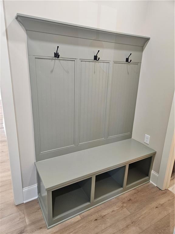 614 Old Tucker Road Stone Mountain, GA 30087 - Photo 14 of 29 a view of walk in closet