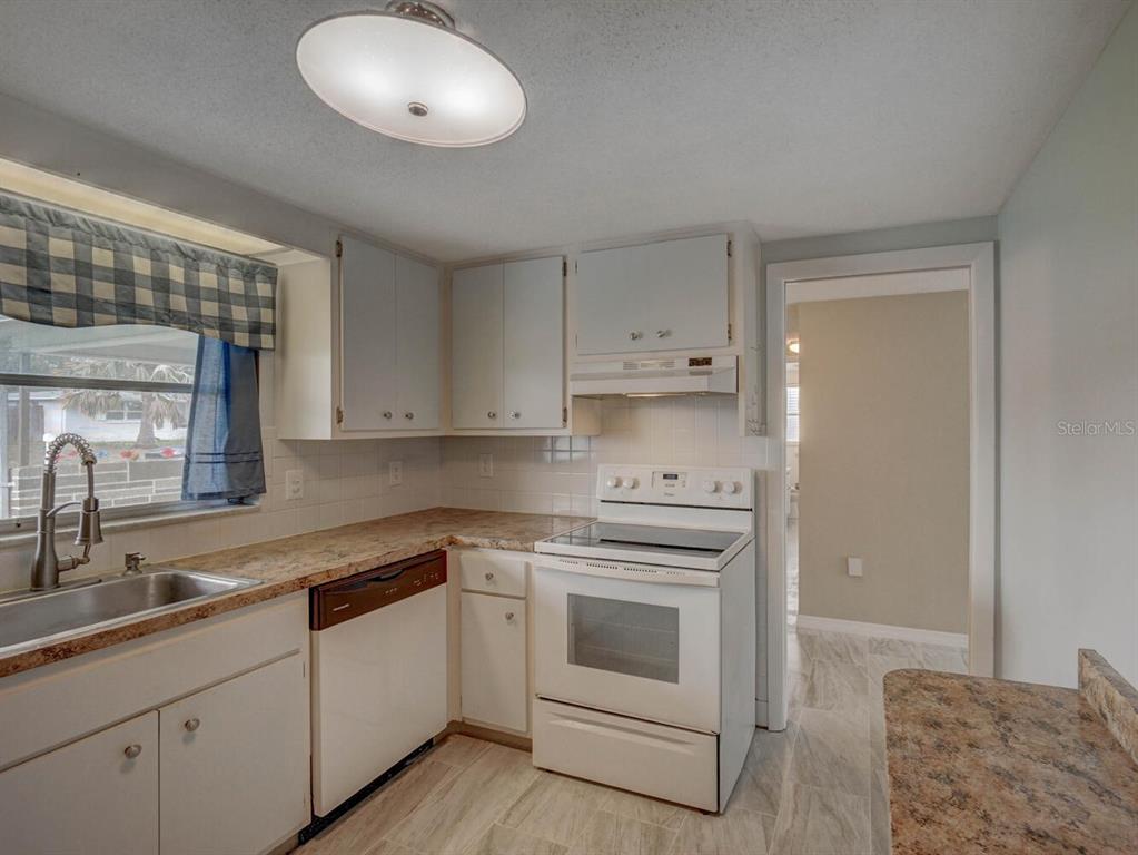 10320 Honeysuckle Lane Port Richey, FL 34668 - Photo 17 of 53