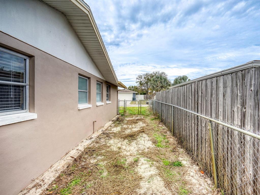 10320 Honeysuckle Lane Port Richey, FL 34668 - Photo 43 of 53