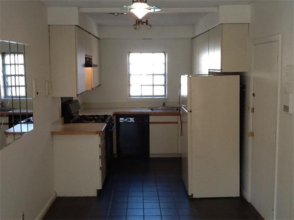 198 Lake Shore Road, Unit 1 Boston, MA 02135 - Photo 3 of 20 Gallery Image 3