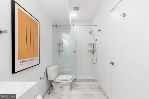 $649,000 | 140 Master Street, Philadelphia, PA 19122