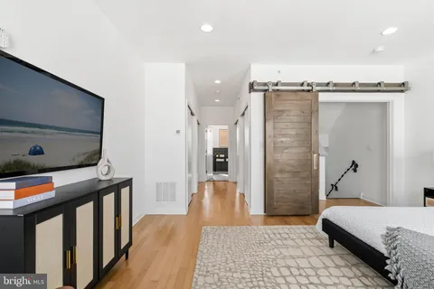 $649,000 | 140 Master Street, Philadelphia, PA 19122