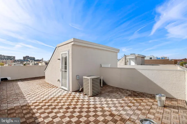 $649,000 | 140 Master Street, Philadelphia, PA 19122