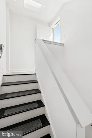 $649,000 | 140 Master Street, Philadelphia, PA 19122