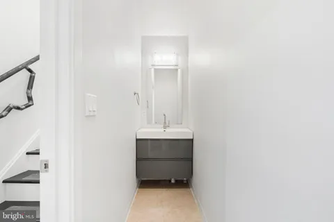 $649,000 | 140 Master Street, Philadelphia, PA 19122