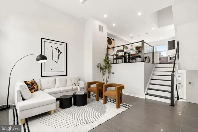 $649,000 | 140 Master Street, Philadelphia, PA 19122