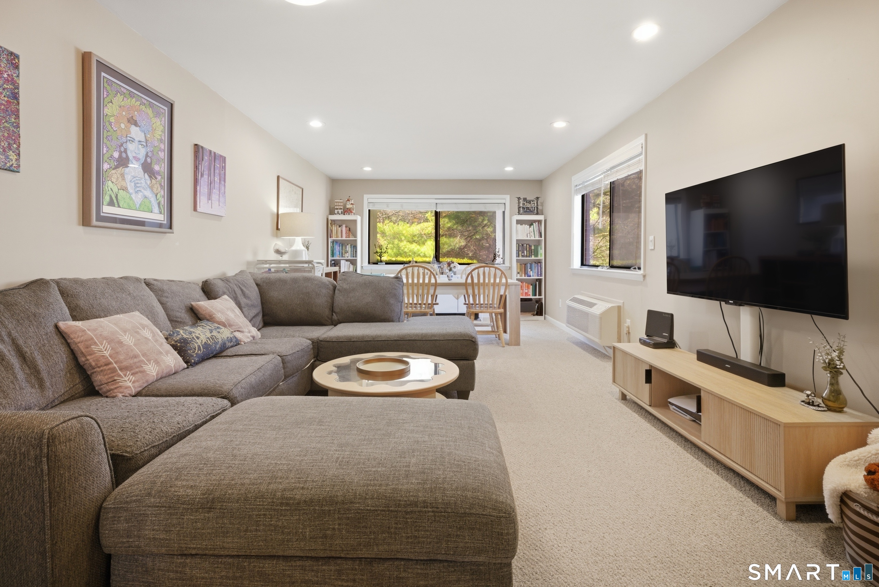 94 Wilton Crest Road, Unit 94 Wilton, CT 06897 - Photo 2 of 15