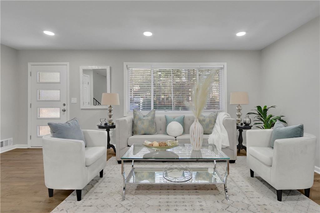 1308 Talcott Place Decatur, GA 30033 - Photo 7 of 39