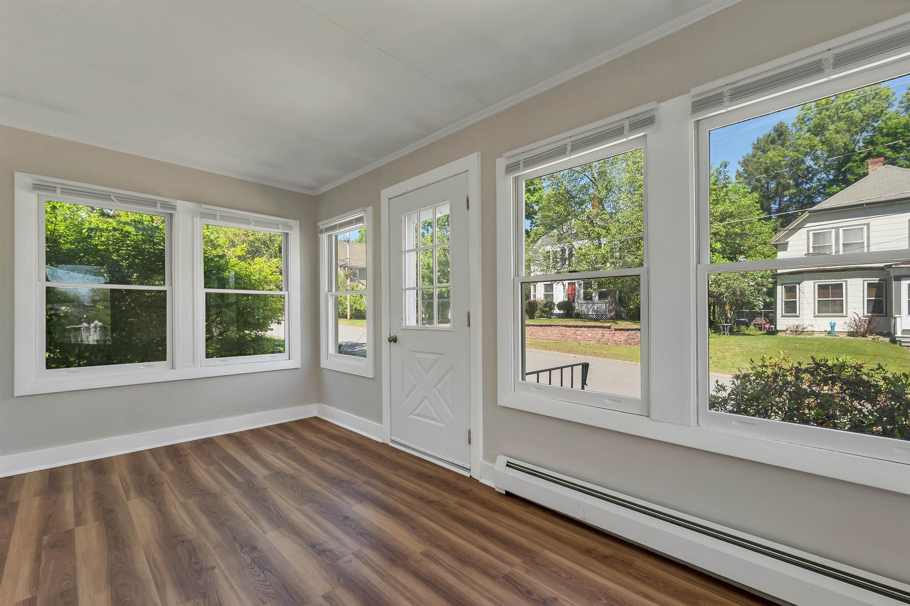11 Grove Street Derry, NH 03038 - Photo 21 of 51