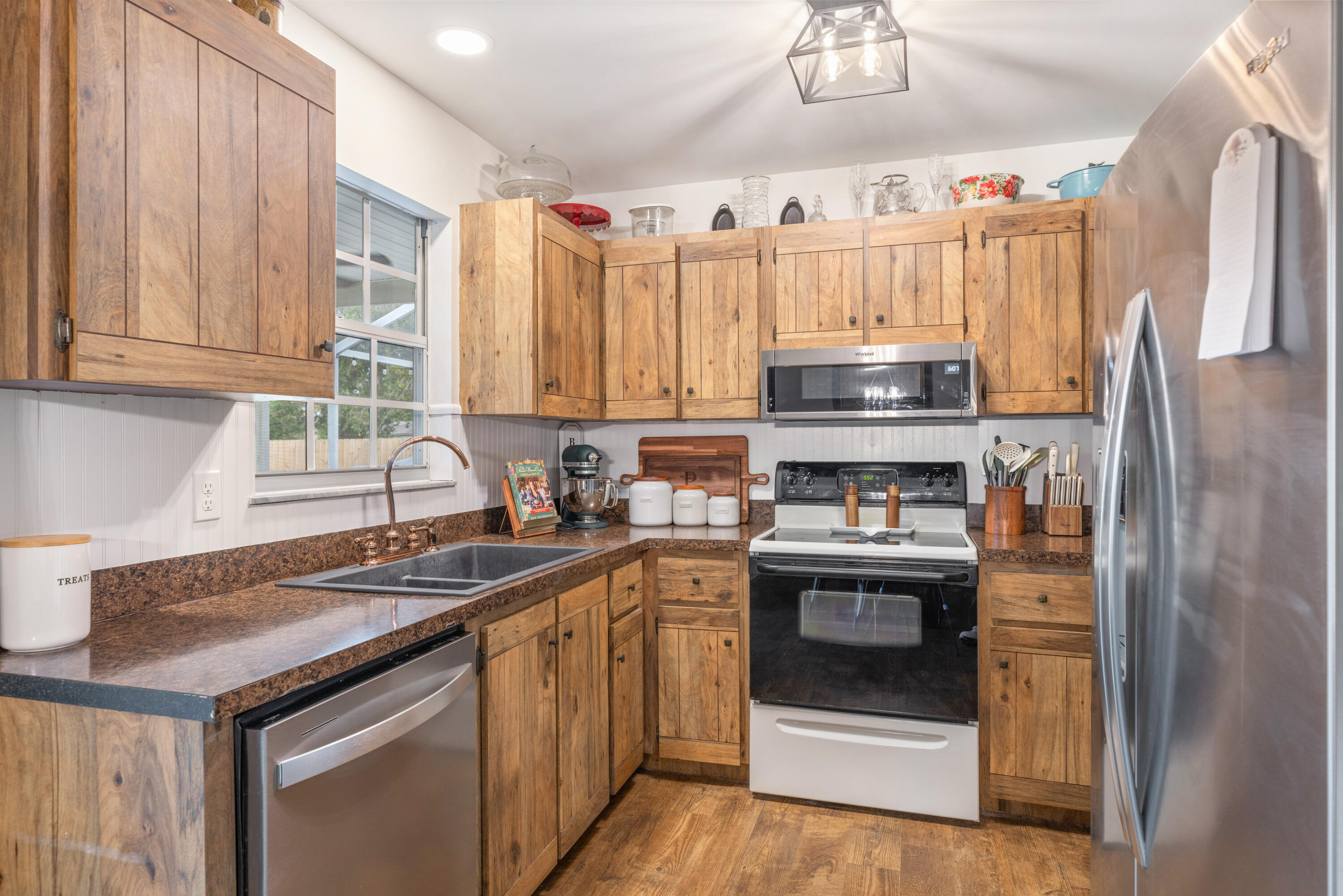 7908 Kenwood Road Fort Pierce, FL 34951 - Photo 12 of 37 23-0B2A2283