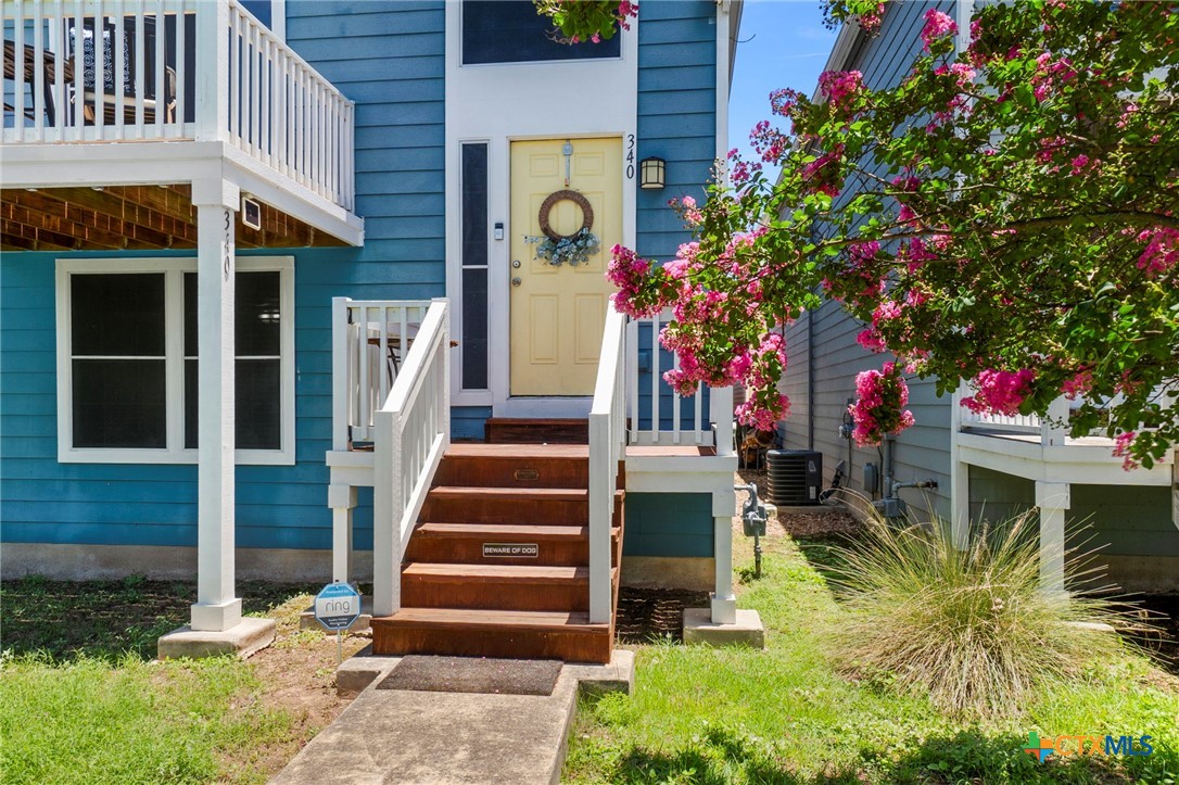 340 Trestle Tree San Marcos, TX 78666 - Photo 2 of 32