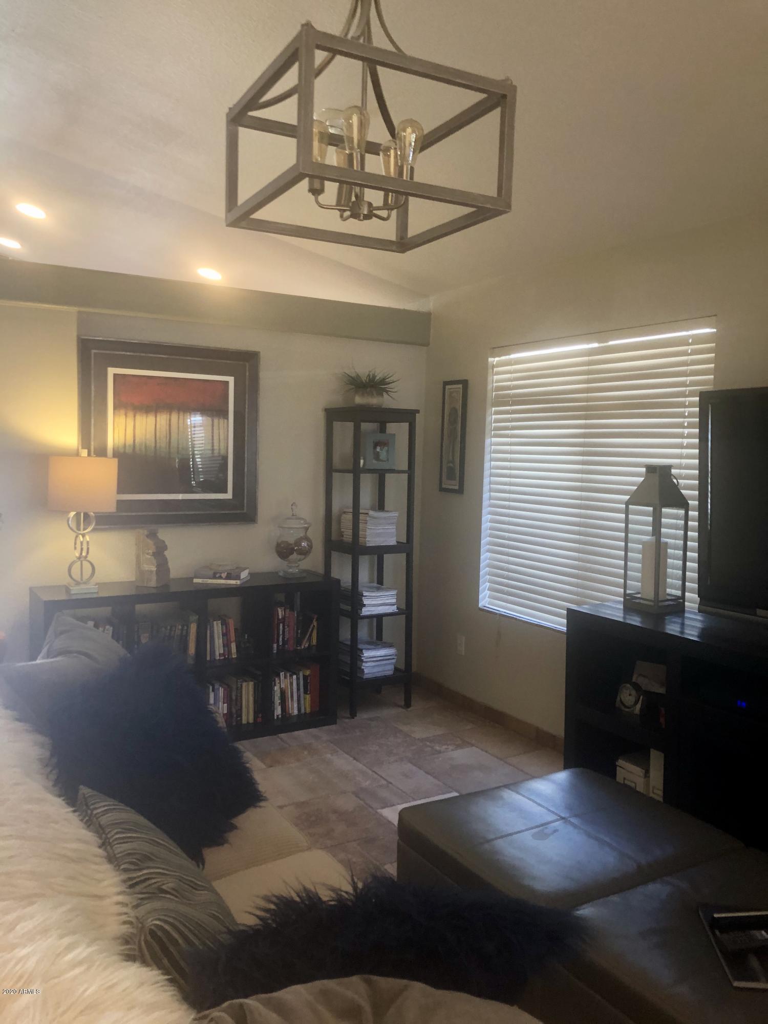 4148 West Bloomfield Road Phoenix, AZ 85029 - Photo 5 of 33 IMG_9721