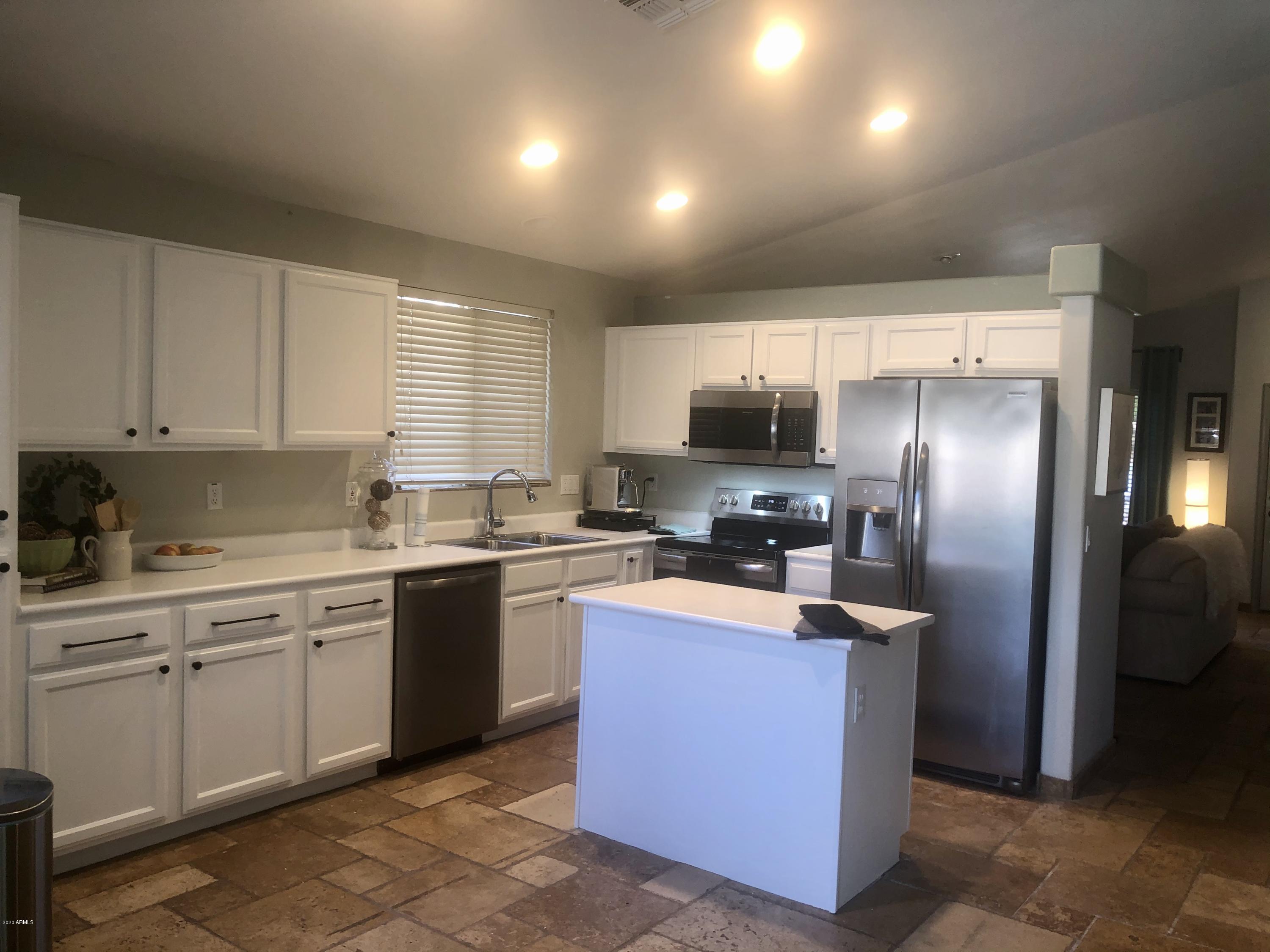 4148 West Bloomfield Road Phoenix, AZ 85029 - Photo 6 of 33 IMG_9707