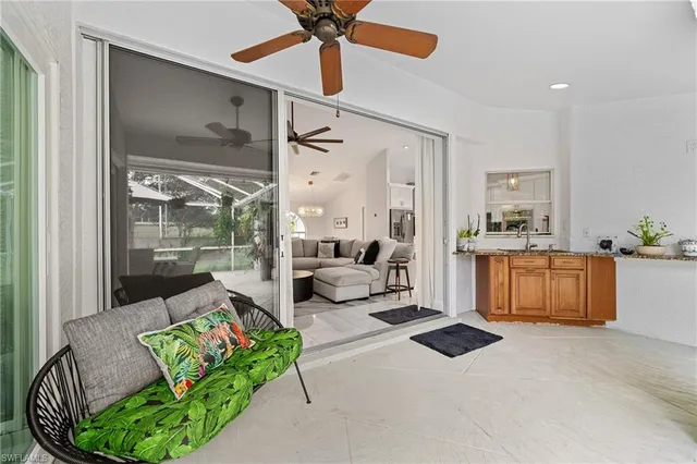 $1,195,000 | 8139 Las Palmas Way, Naples, FL 34109