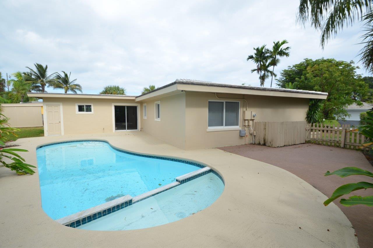121 Northeast Spanish Court Boca Raton, FL 33432 - Photo 23 of 35 DSC_8428