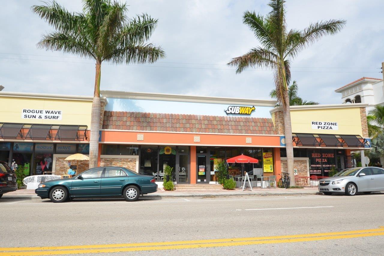 121 Northeast Spanish Court Boca Raton, FL 33432 - Photo 31 of 35 DSC_8449