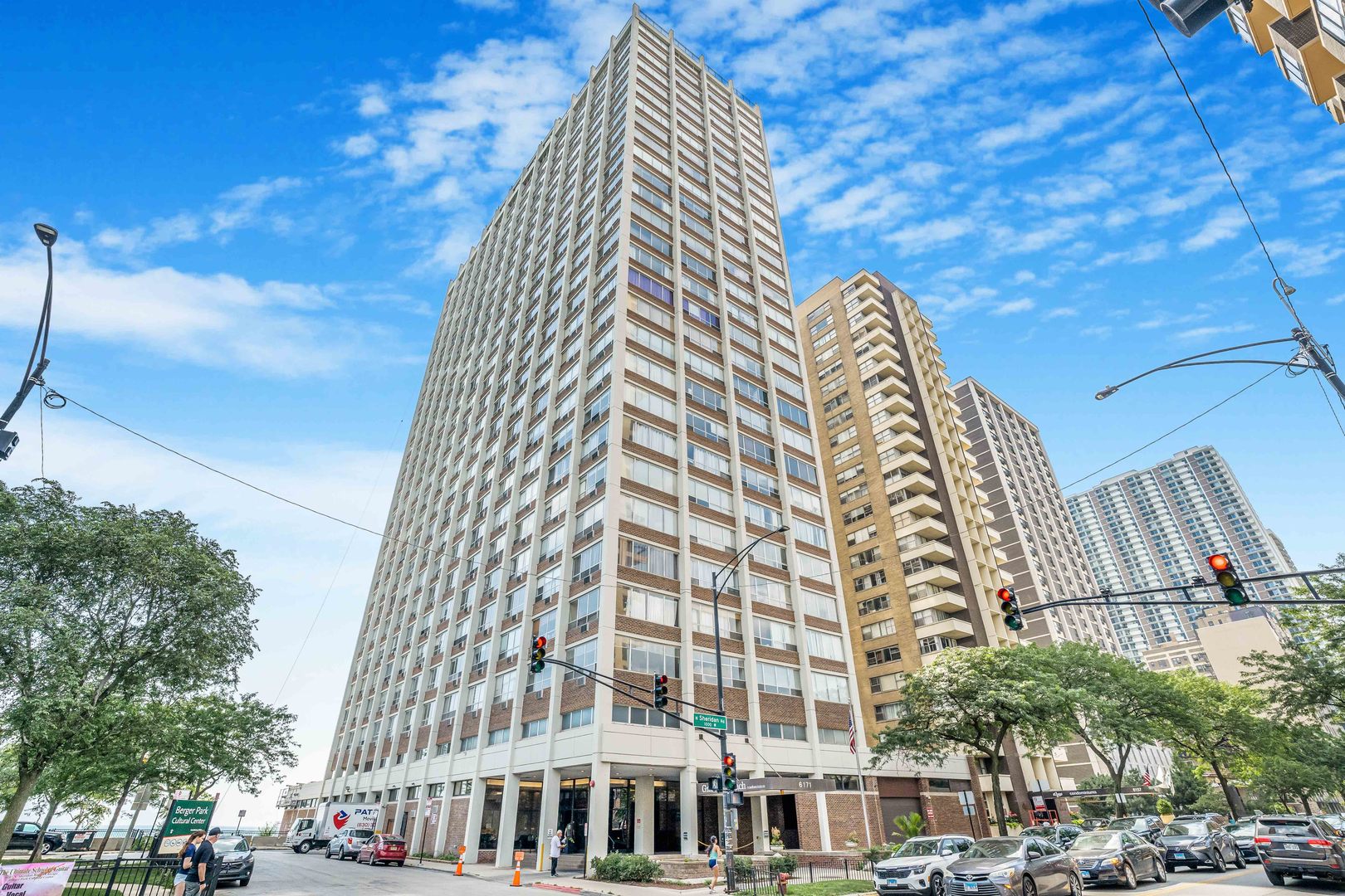 6171 North Sheridan Road, Unit 1804 Chicago, IL 60660 - Photo 1 of 29