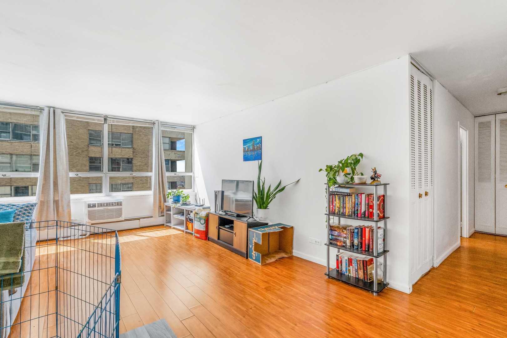 6171 North Sheridan Road, Unit 1804 Chicago, IL 60660 - Photo 3 of 29
