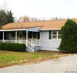 7730 Hickory Road Petersburg, VA 23803 - Photo 2 of 24 Gallery Image 2