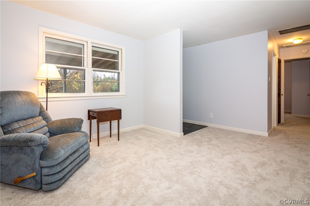 7730 Hickory Road Petersburg, VA 23803 - Photo 6 of 24 Gallery Image 6