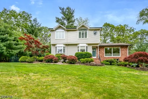 $800,000 | 4 Southview Road, Randolph, NJ 07869