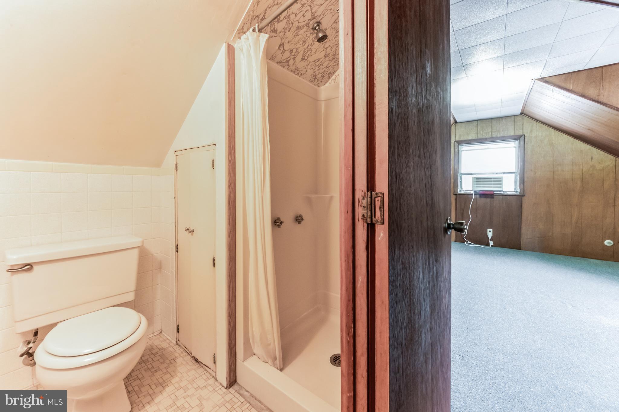 12006 Sewell Road Philadelphia, PA 19116 - Photo 23 of 30