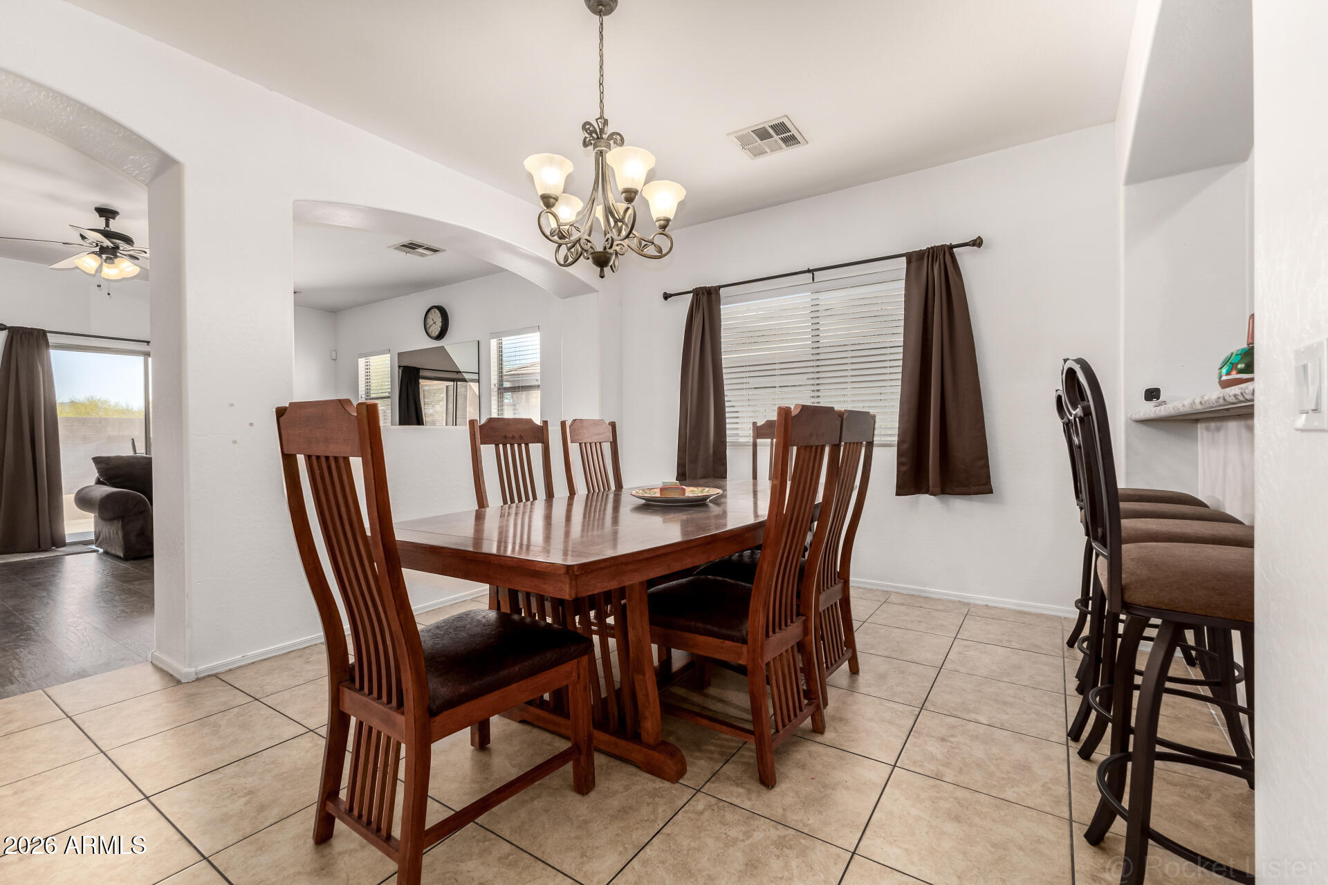 11637 West Rio Vista Lane Avondale, AZ 85323 - Photo 3 of 38 12 - Rio Vista 11637