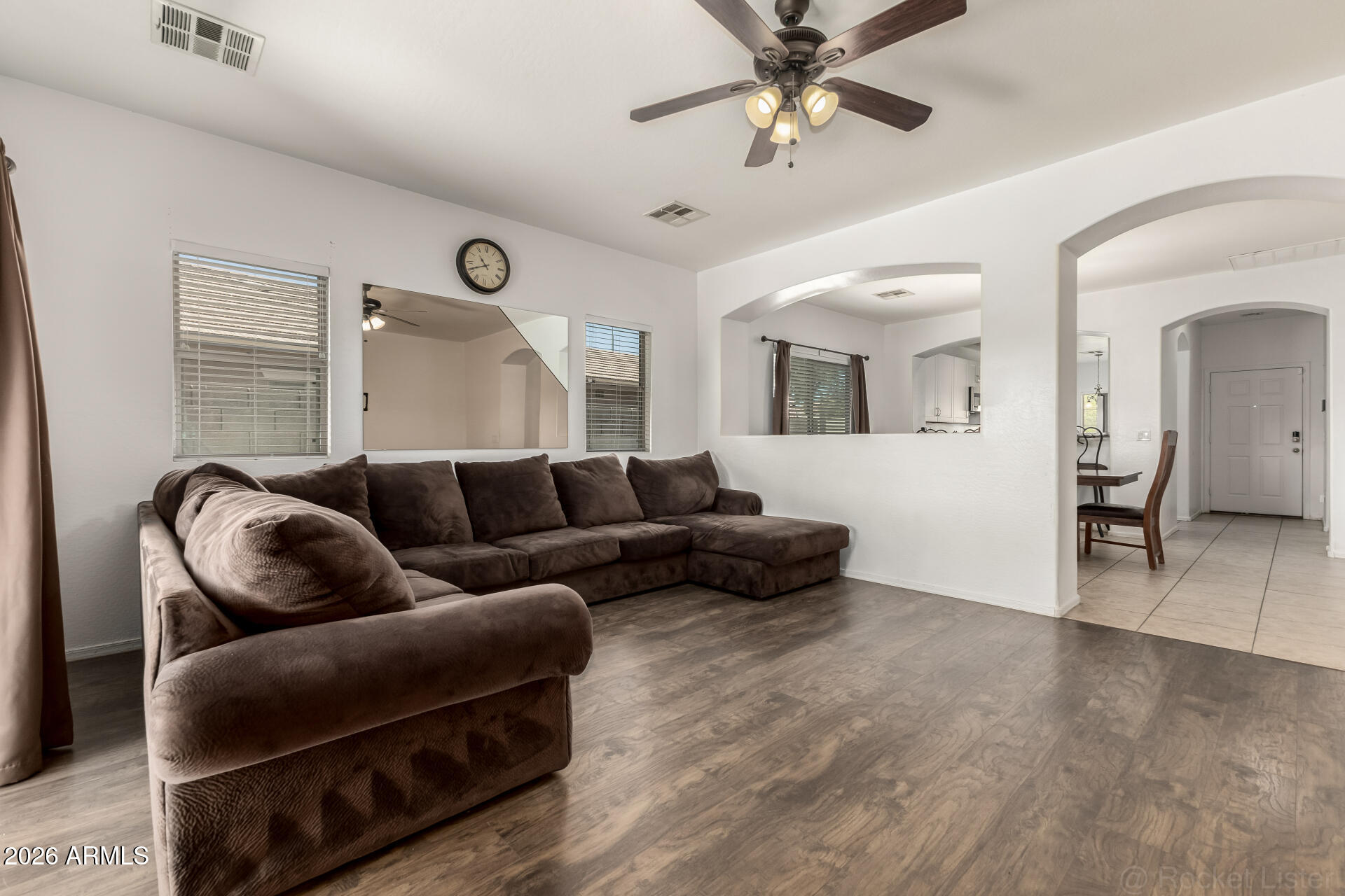 11637 West Rio Vista Lane Avondale, AZ 85323 - Photo 4 of 38 08 - Rio Vista 11637
