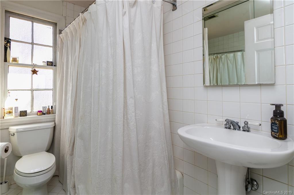 102 Colville Road, Unit 52B Charlotte, NC 28207 - Photo 12 of 13 Gallery Image 12