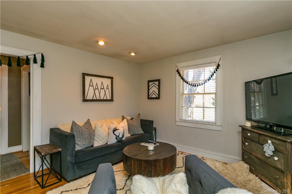 102 Colville Road, Unit 52B Charlotte, NC 28207 - Photo 8 of 13 Gallery Image 8